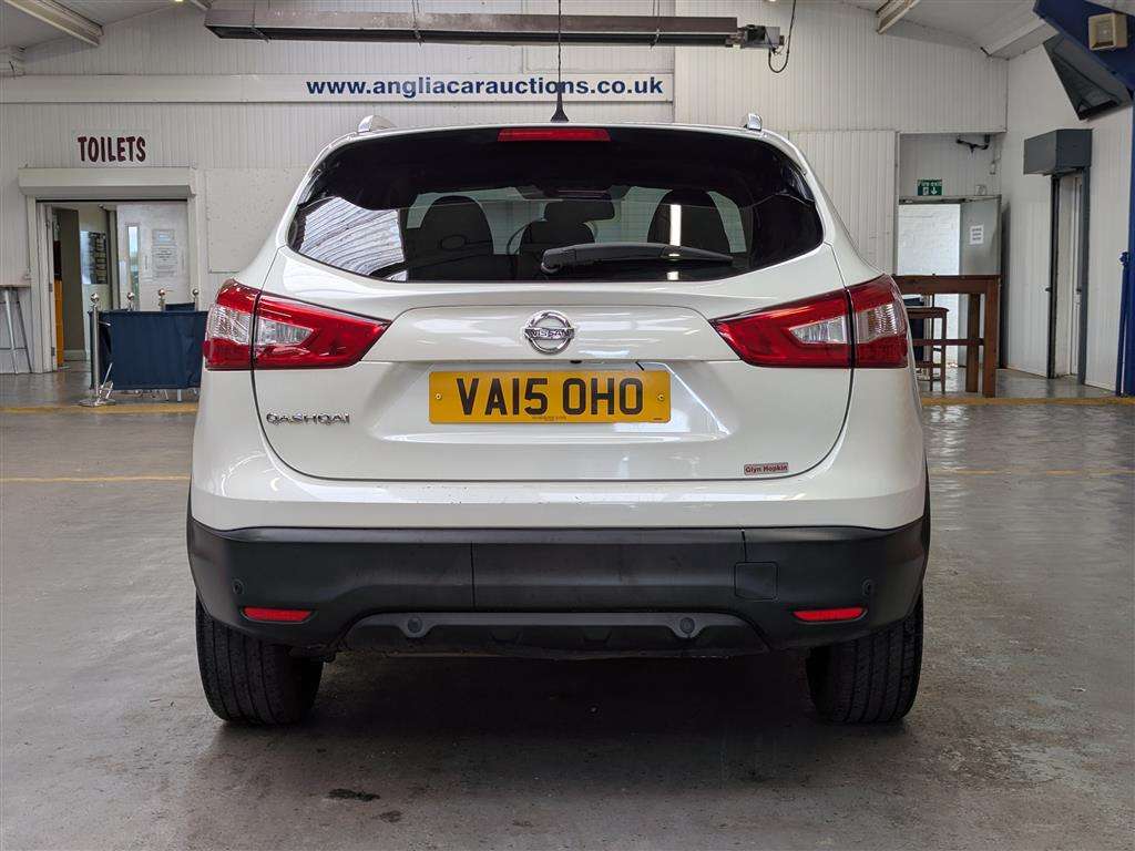 <p>2015 NISSAN QASHQAI N-TEC + DIG-T</p>