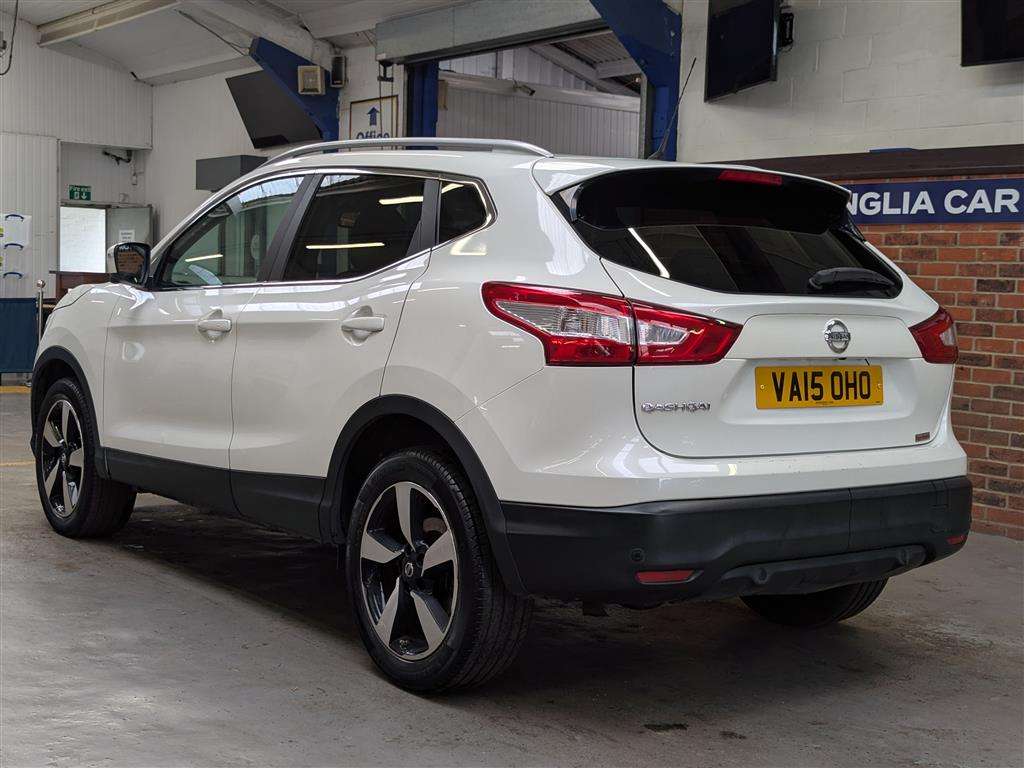 <p>2015 NISSAN QASHQAI N-TEC + DIG-T</p>