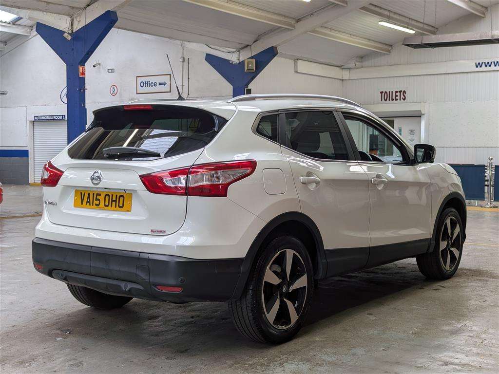 <p>2015 NISSAN QASHQAI N-TEC + DIG-T</p>