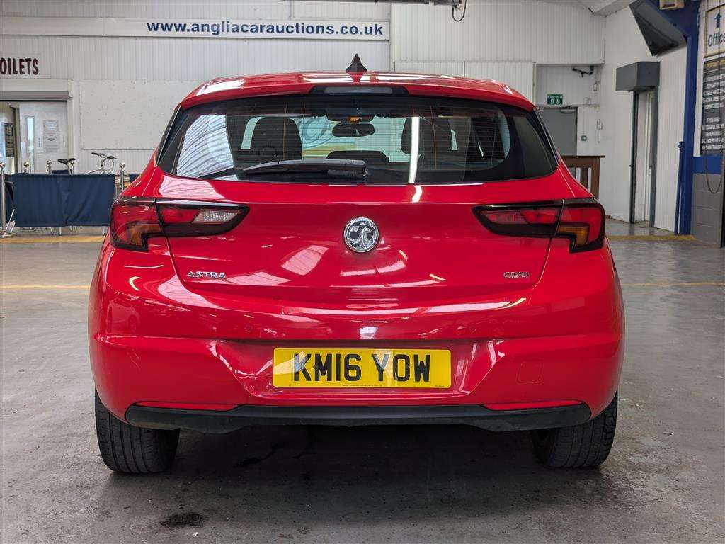 <p>2016 VAUXHALL ASTRA ELITE NAV CDTI S/S</p>