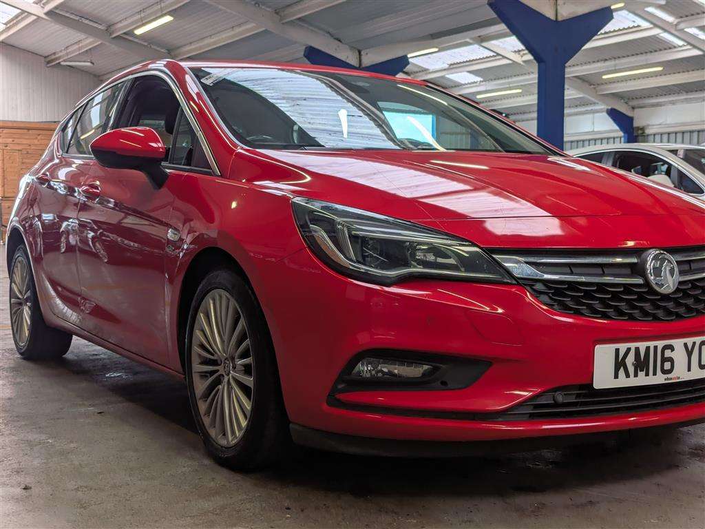 <p>2016 VAUXHALL ASTRA ELITE NAV CDTI S/S</p>