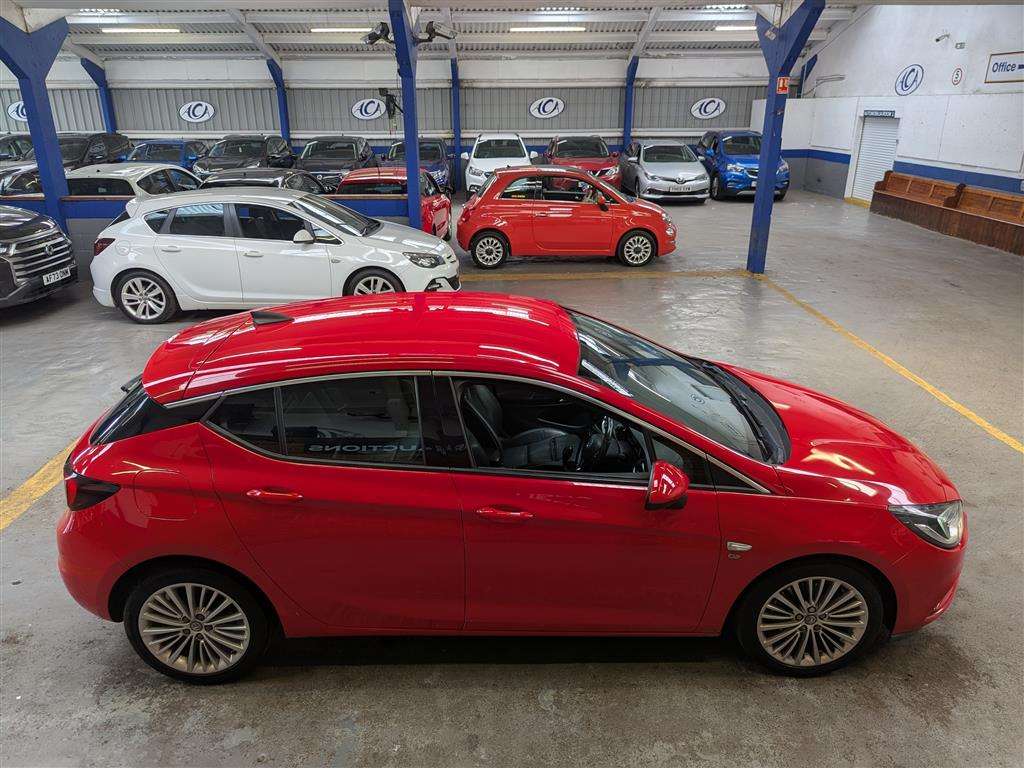 <p>2016 VAUXHALL ASTRA ELITE NAV CDTI S/S</p>
