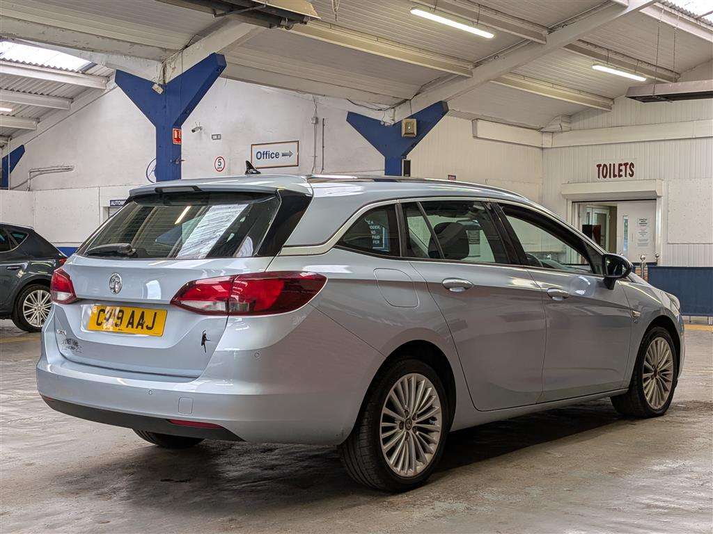 <p>2019 VAUXHALL ASTRA ELITE NAV TURBO</p>