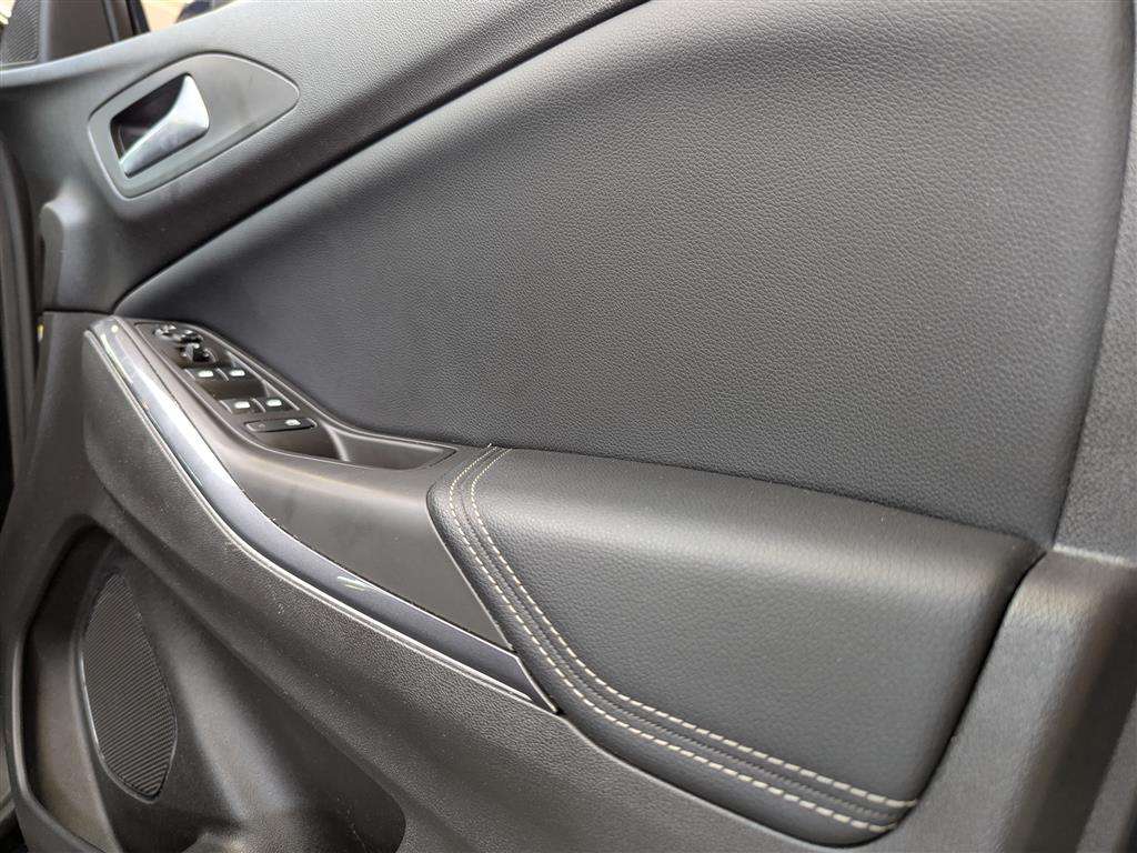 <p>2019 VAUXHALL GRANDLAND X TECH LINE NAV</p>