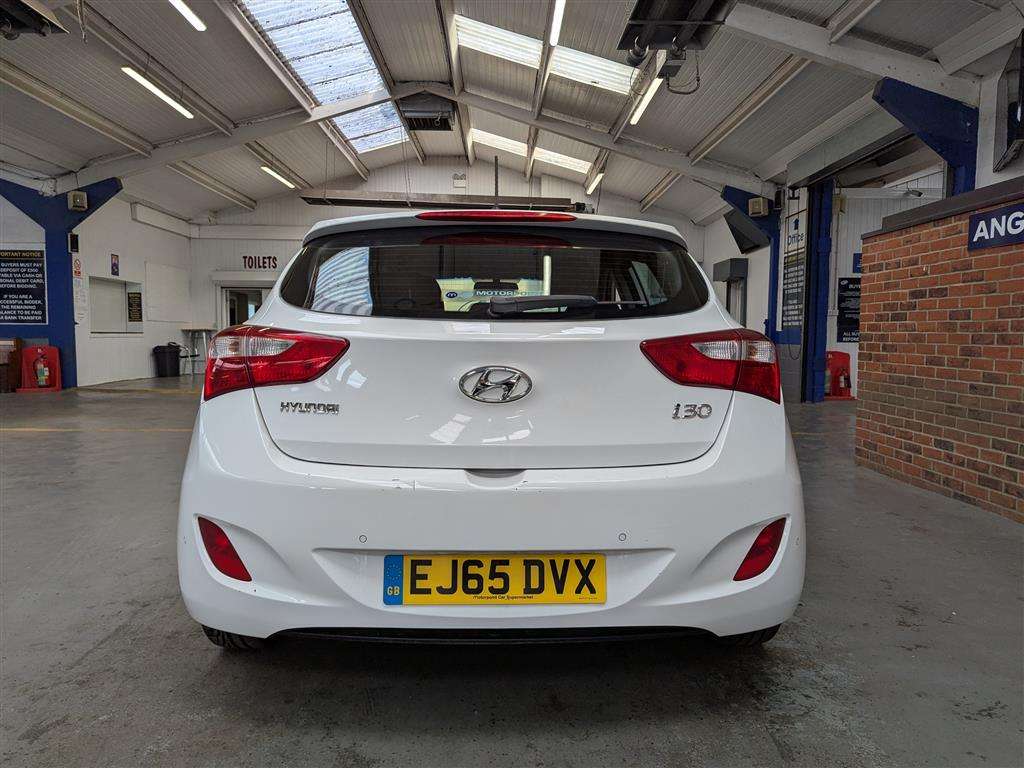 <p>2015 HYUNDAI I30 SE BLUE DRIVE CRDI</p>