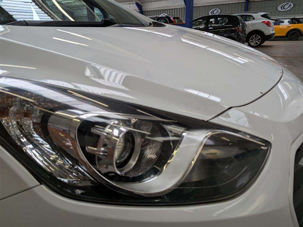 <p>2015 HYUNDAI I30 SE BLUE DRIVE CRDI</p>