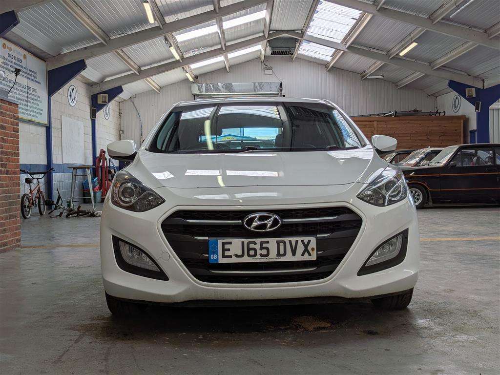 <p>2015 HYUNDAI I30 SE BLUE DRIVE CRDI</p>