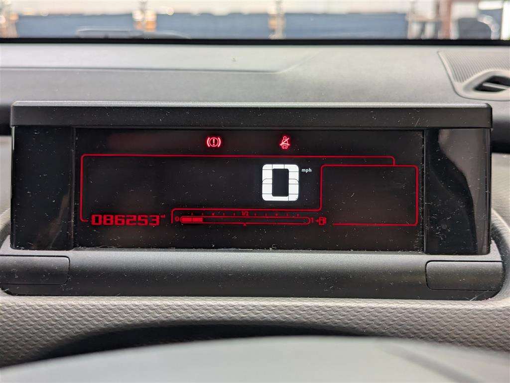 <p>2016 CITROEN C4 CACTUS PURETECH FLAIR</p>