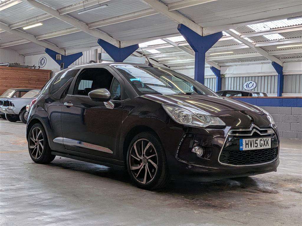 <p>2015 CITROEN DS3 DSTYLE + E-HDI</p>
