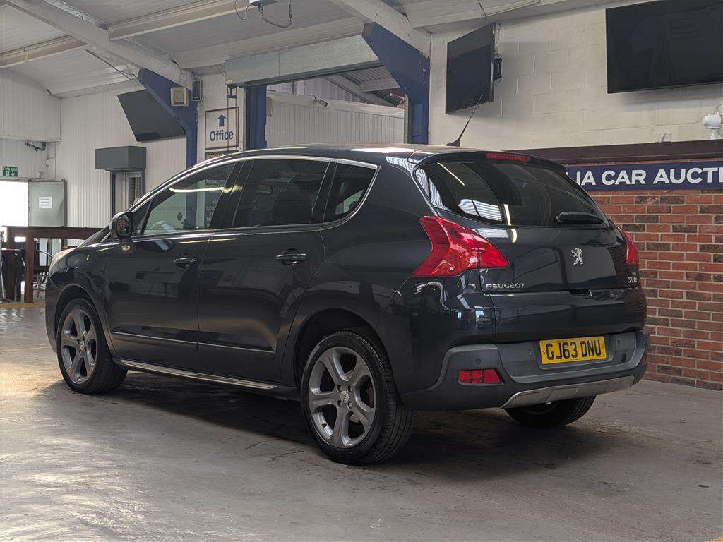 <p>2013 PEUGEOT 3008 ALLURE E-HDI S-A</p>