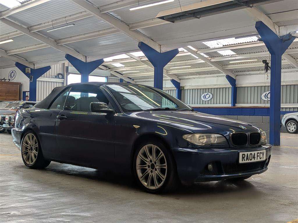 <p>2004 BMW 318 CI SE AUTO</p>