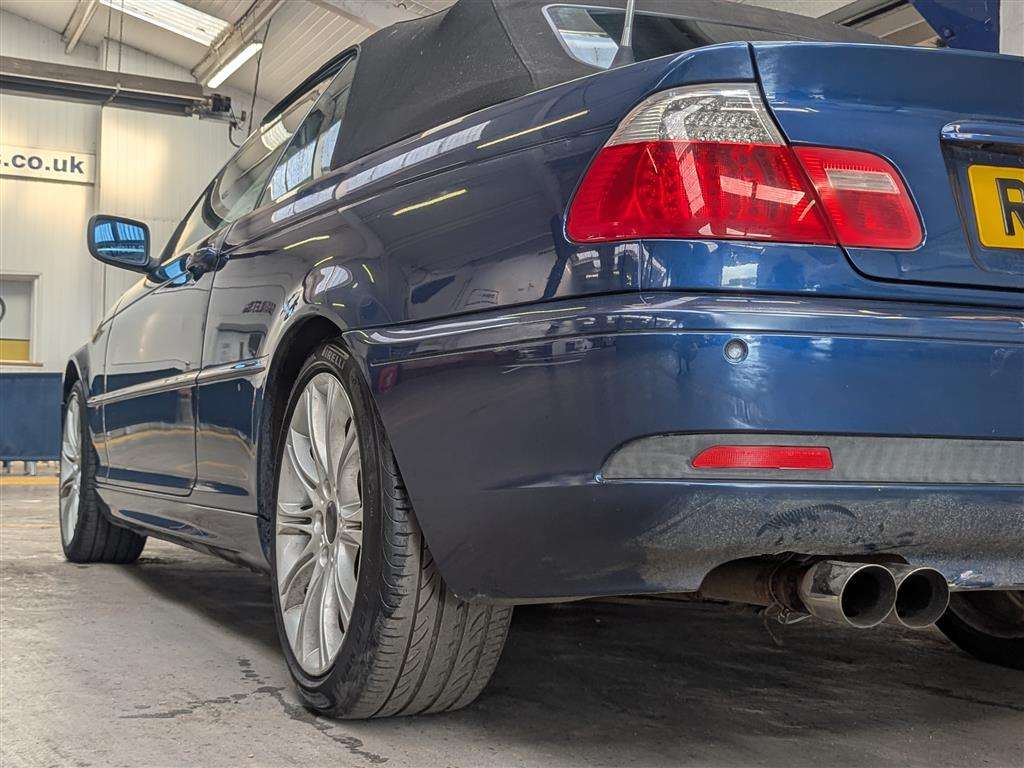 <p>2004 BMW 318 CI SE AUTO</p>