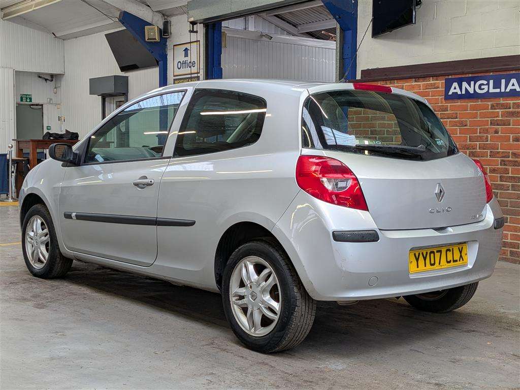 <p>2007 RENAULT CLIO EXTREME</p>