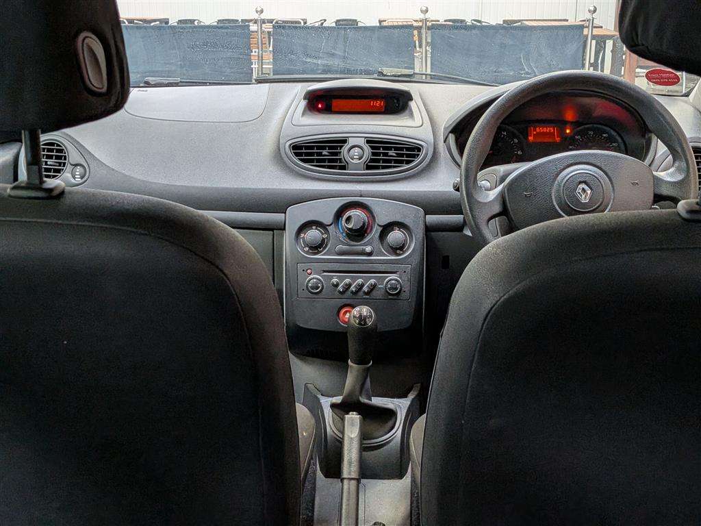 <p>2007 RENAULT CLIO EXTREME</p>