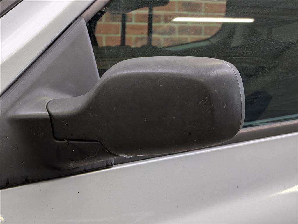 <p>2007 RENAULT CLIO EXTREME</p>