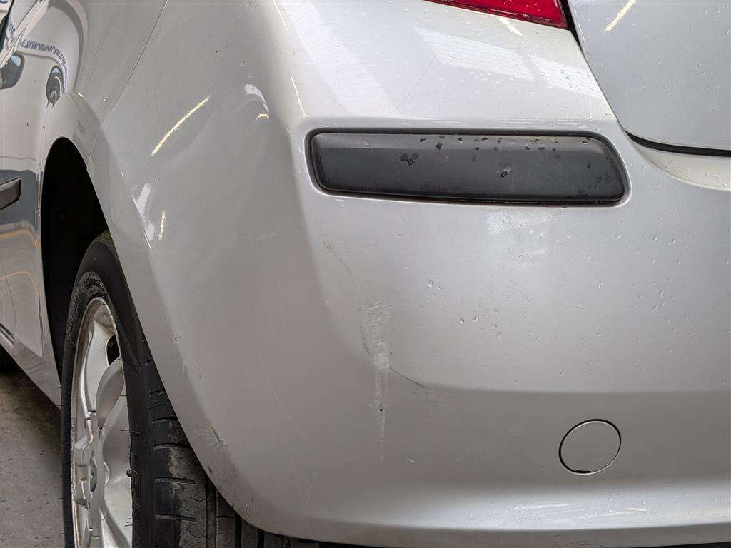 <p>2007 RENAULT CLIO EXTREME</p>