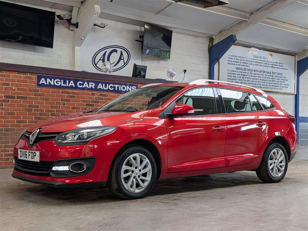 <p>2016 RENAULT MEGANE DYNAMIQUE NAV DCI</p>