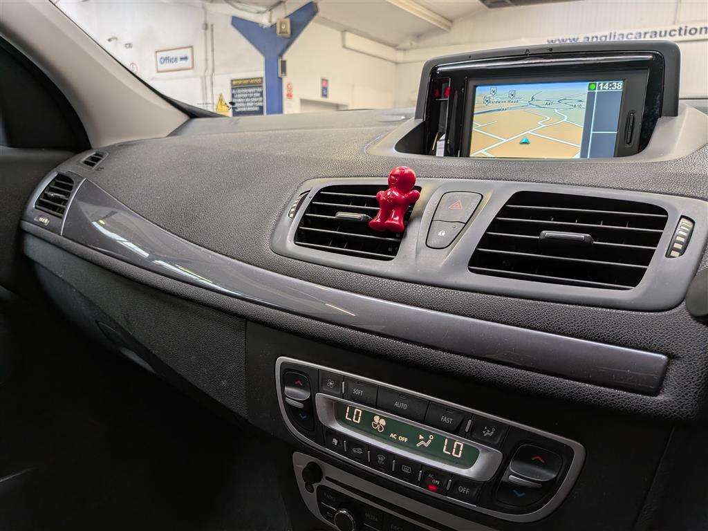 <p>2016 RENAULT MEGANE DYNAMIQUE NAV DCI</p>
