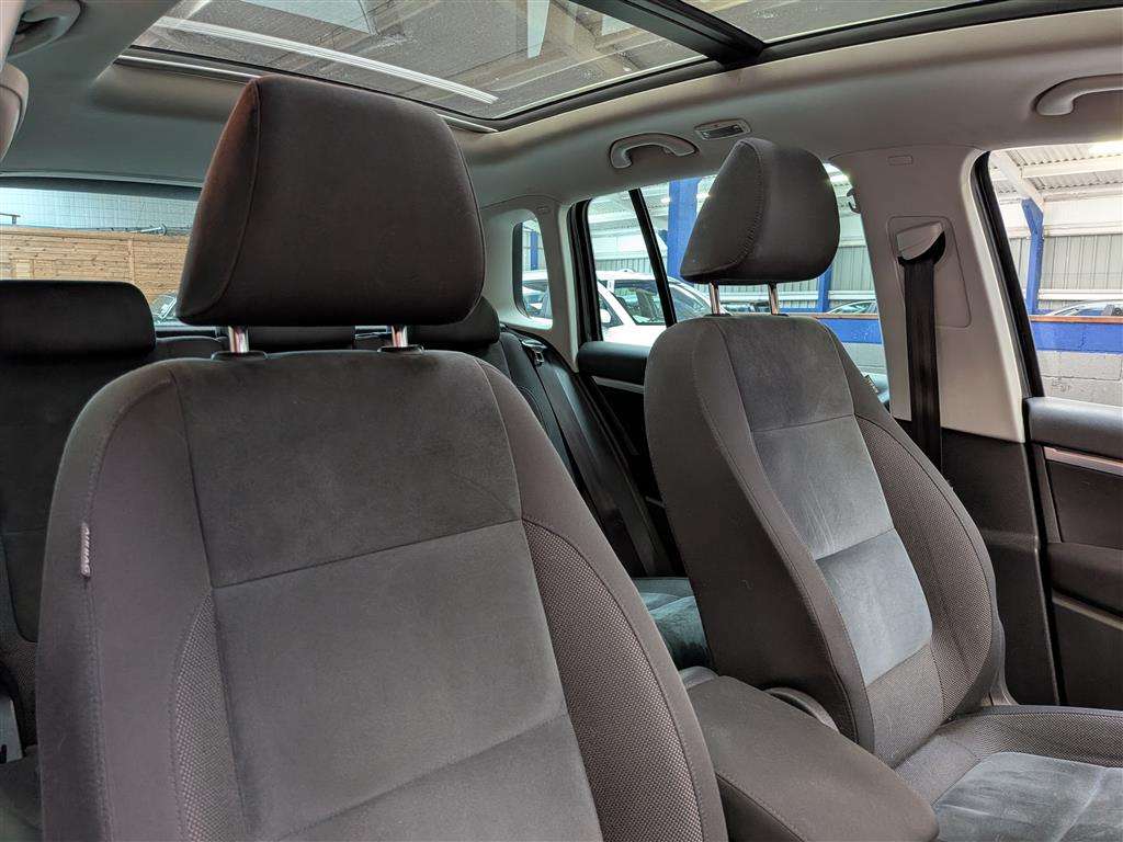 <p>2014 VOLKSWAGEN TIGUAN MATCH TDI BMT 4MOT</p>