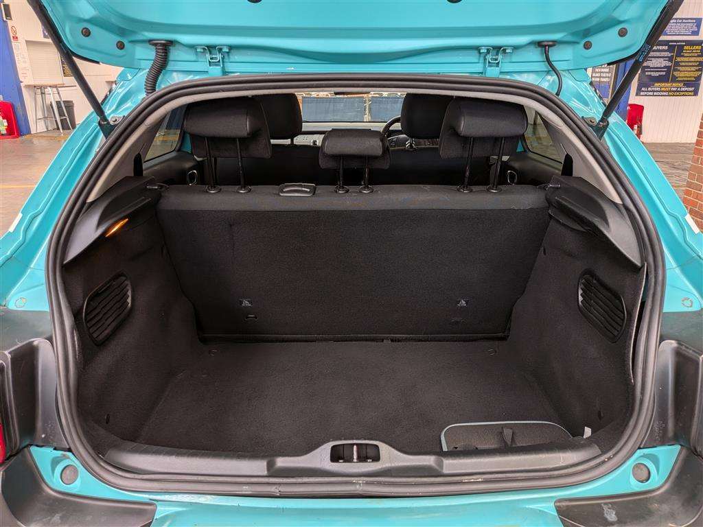 <p>2014 CITROEN C4 CACTUS FLAIR PURETECH</p>