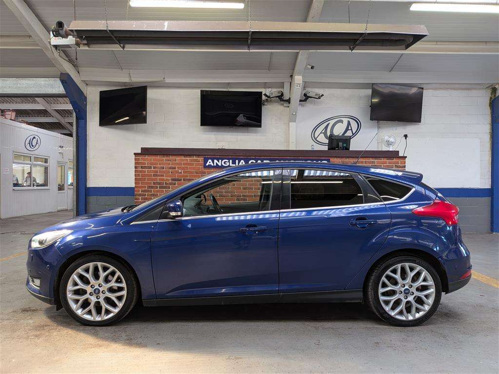 <p>2015 FORD FOCUS TITANIUM X TDCI</p>