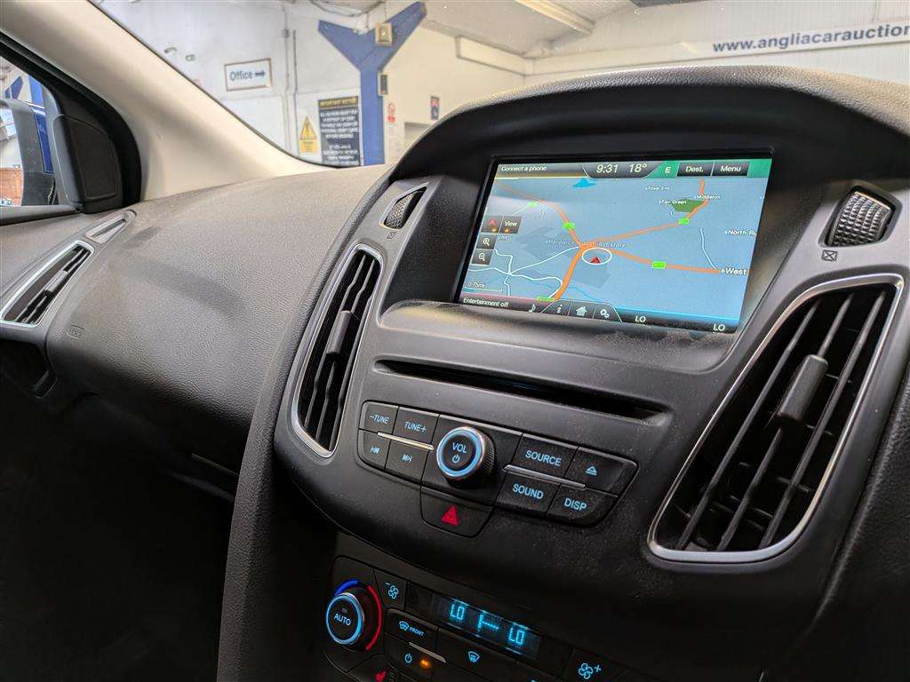 <p>2015 FORD FOCUS TITANIUM X TDCI</p>