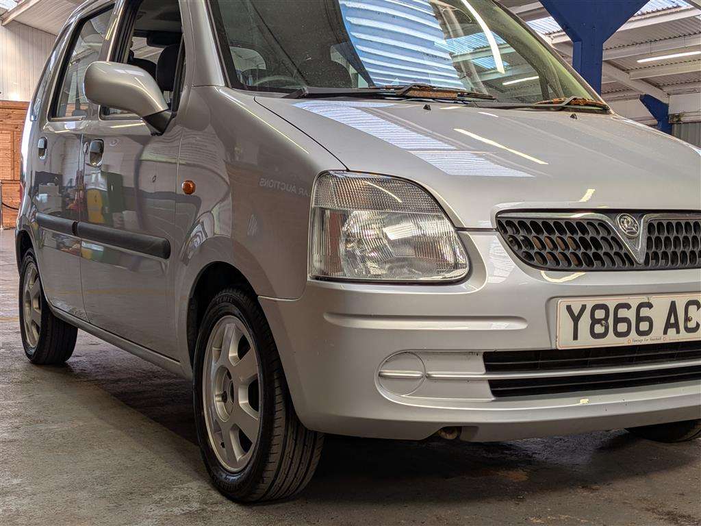 <p>2001 VAUXHALL AGILA</p>