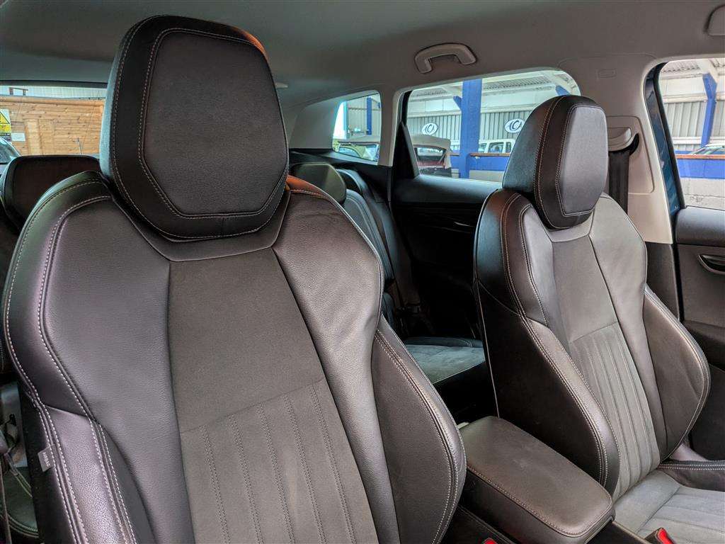 <p>2020 SKODA KAROQ SE L TDI S-A</p>