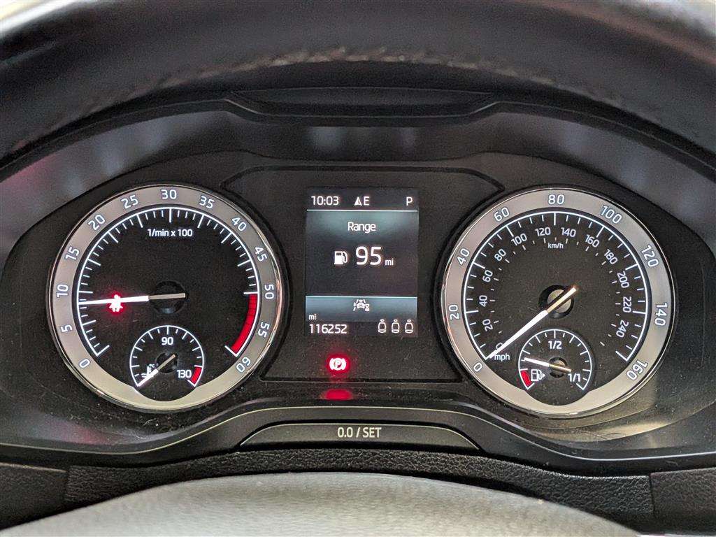 <p>2020 SKODA KAROQ SE L TDI S-A</p>