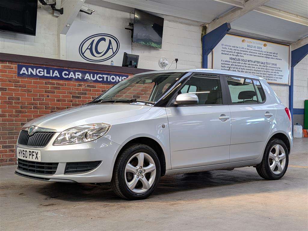 <p>2010 SKODA FABIA SE TSI</p>