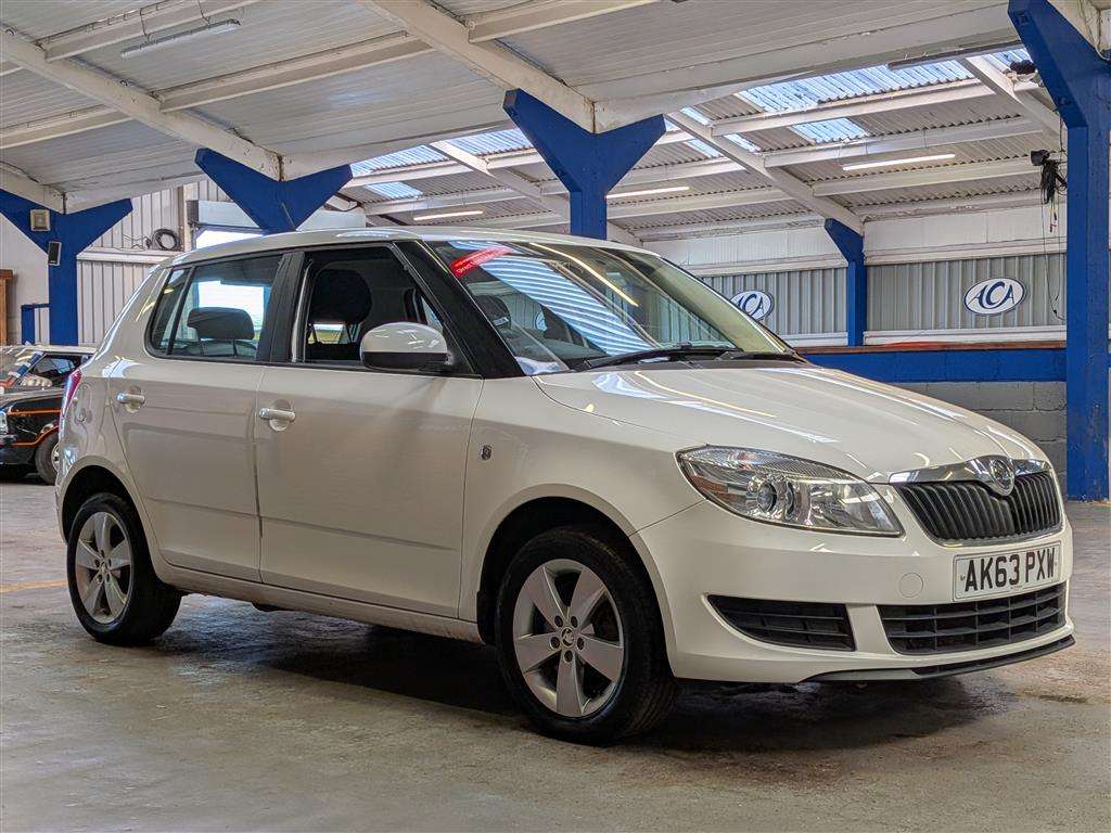 <p>2014 SKODA FABIA SE TSI S-A</p>