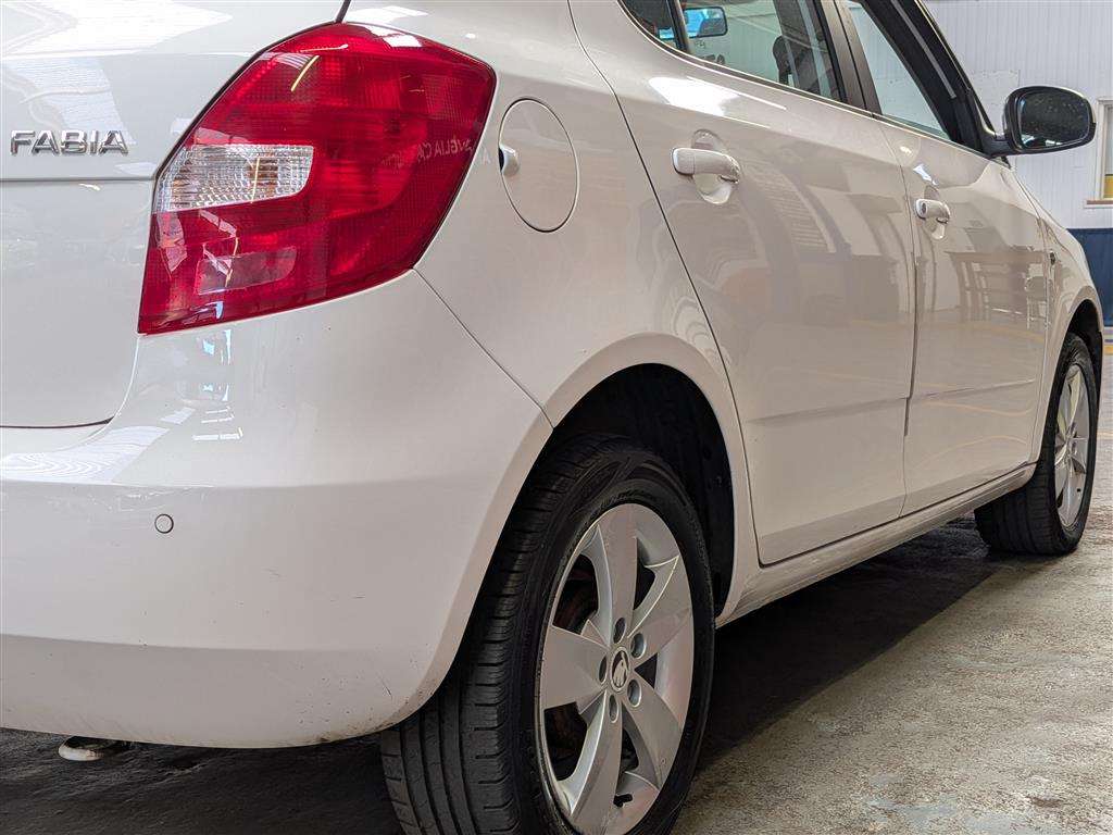 <p>2014 SKODA FABIA SE TSI S-A</p>