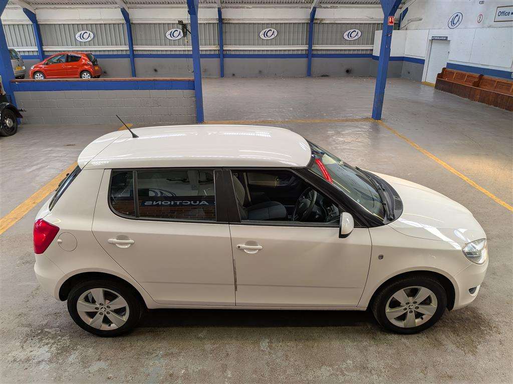 <p>2014 SKODA FABIA SE TSI S-A</p>