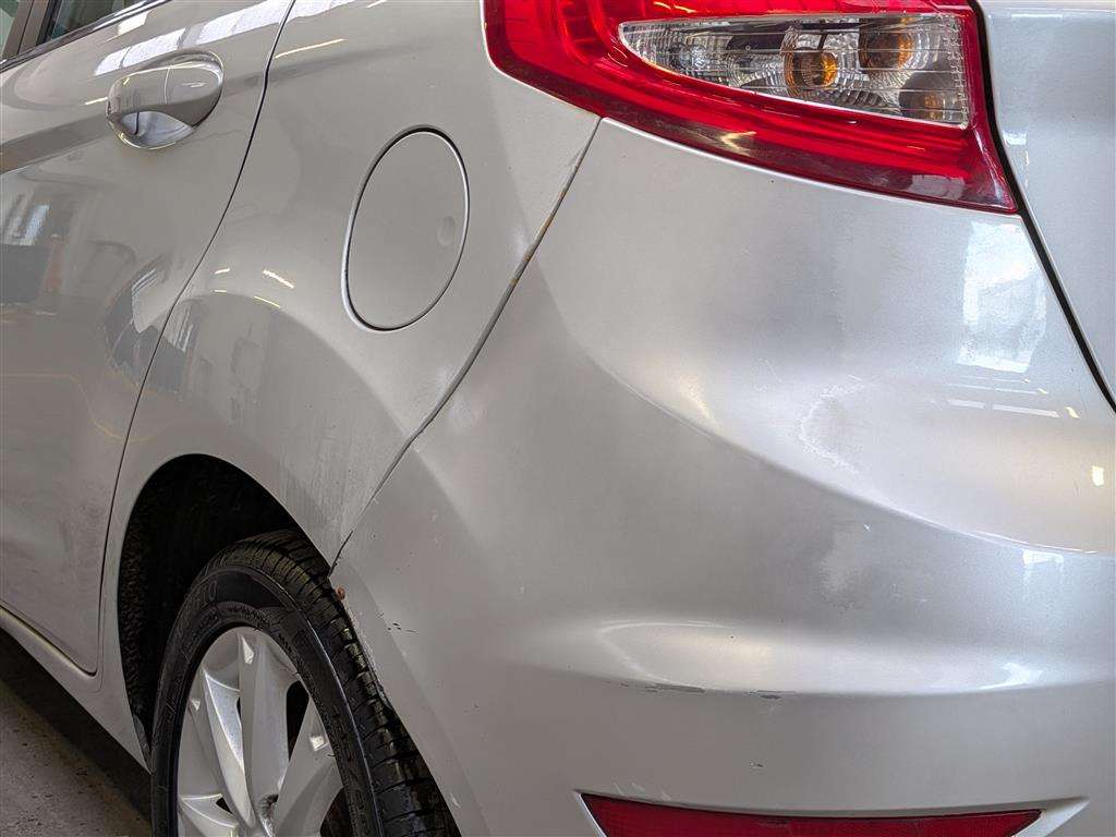 <p>2011 FORD FIESTA ZETEC TDCI 70</p>