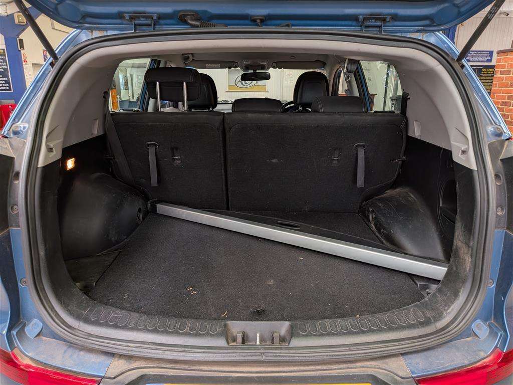 <p>2014 KIA SPORTAGE 1</p>