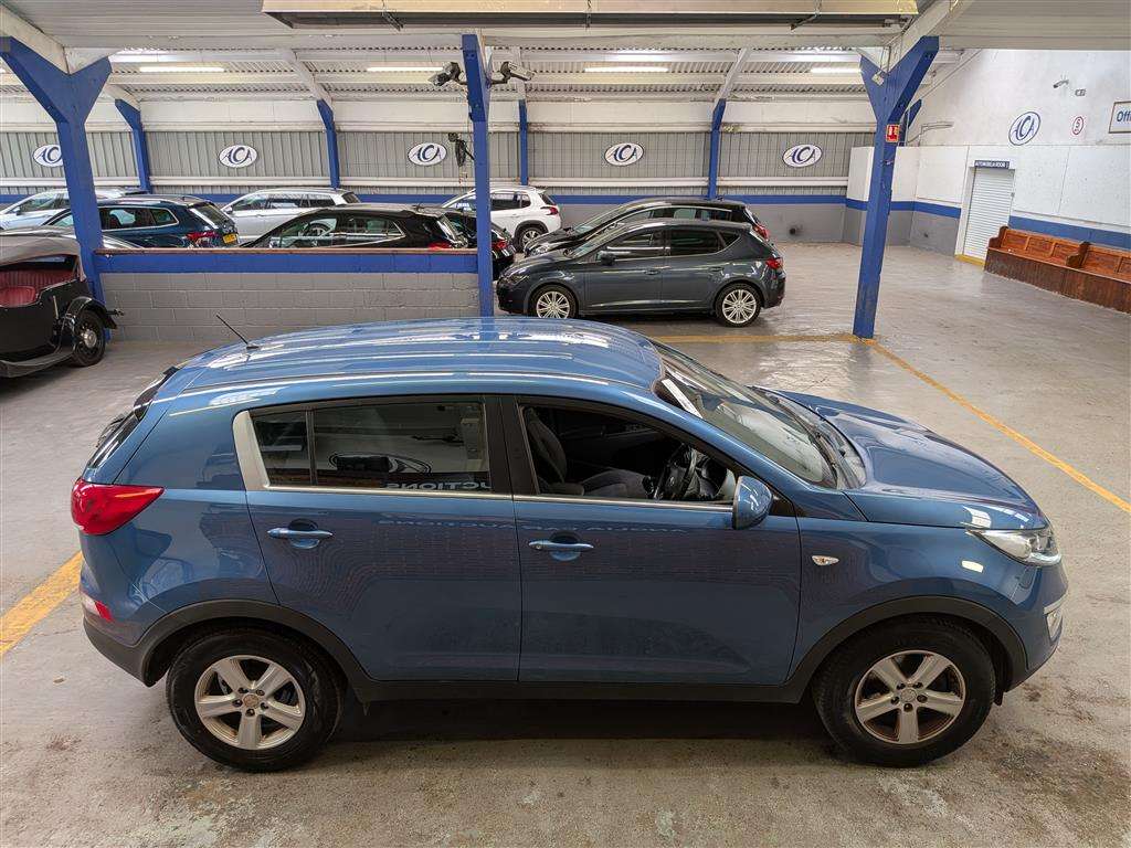 <p>2014 KIA SPORTAGE 1</p>