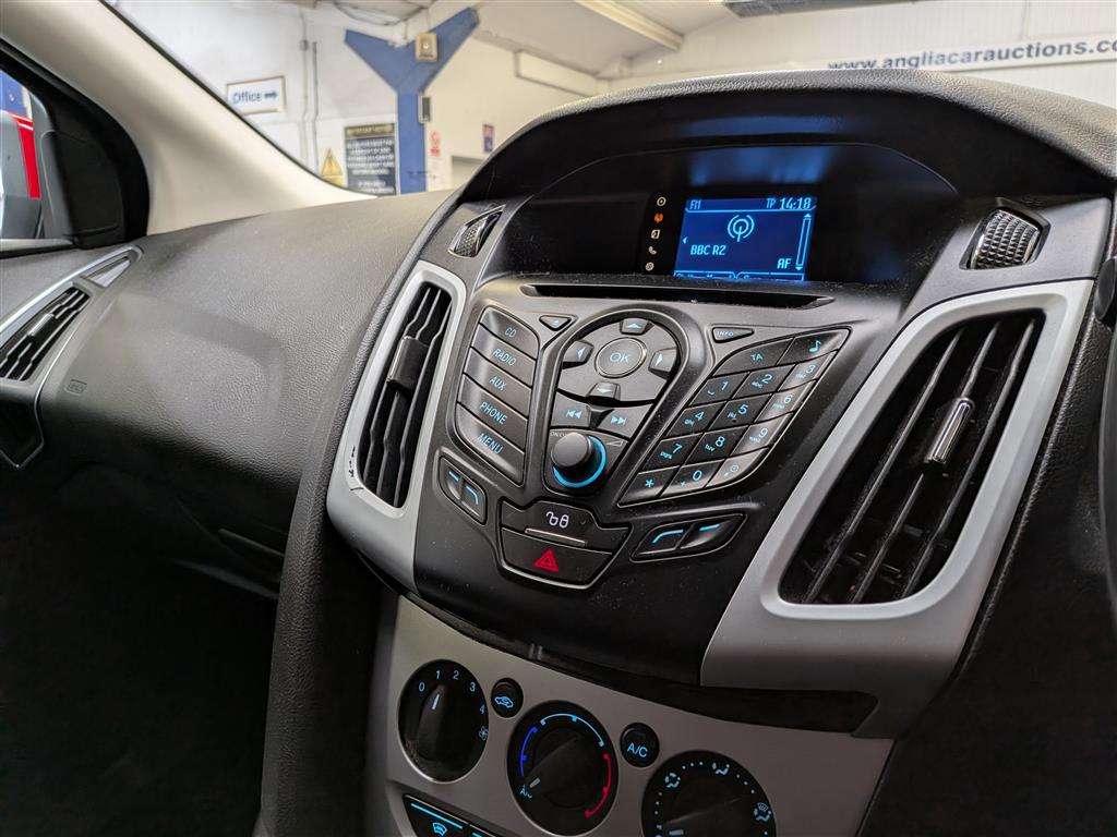 <p>2013 FORD FOCUS ZETEC TURBO</p>