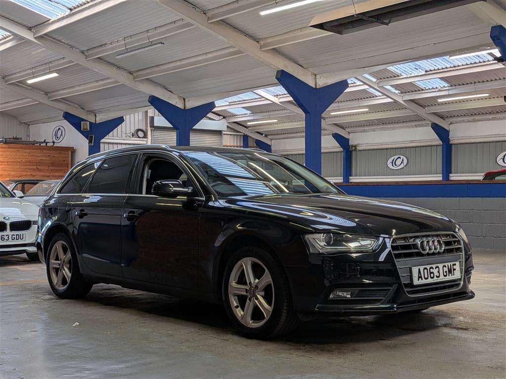 <p>2013 AUDI A4 SE TFSI QUATTRO AUTO</p>