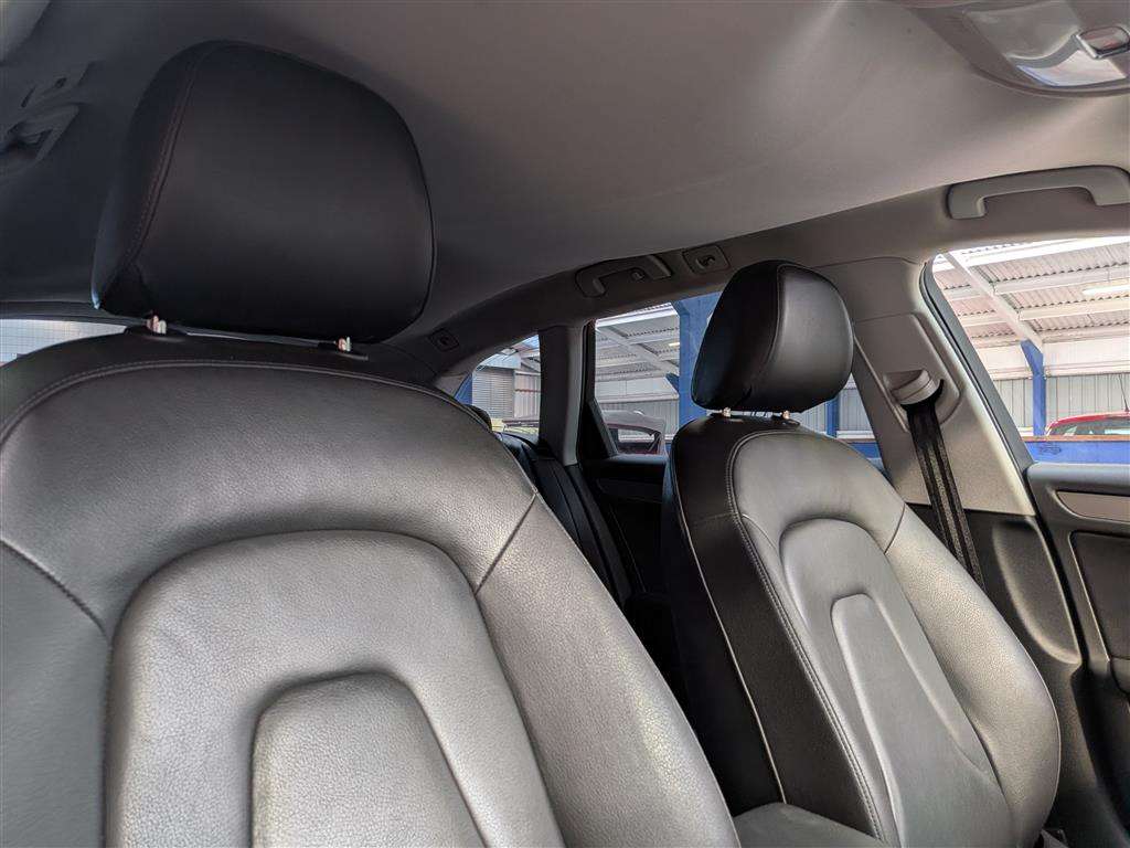 <p>2013 AUDI A4 SE TFSI QUATTRO AUTO</p>