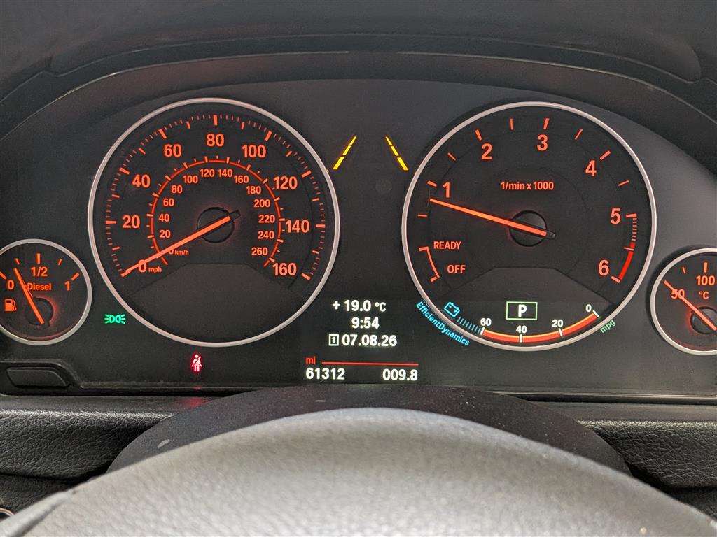 <p>2014 BMW 320</p>