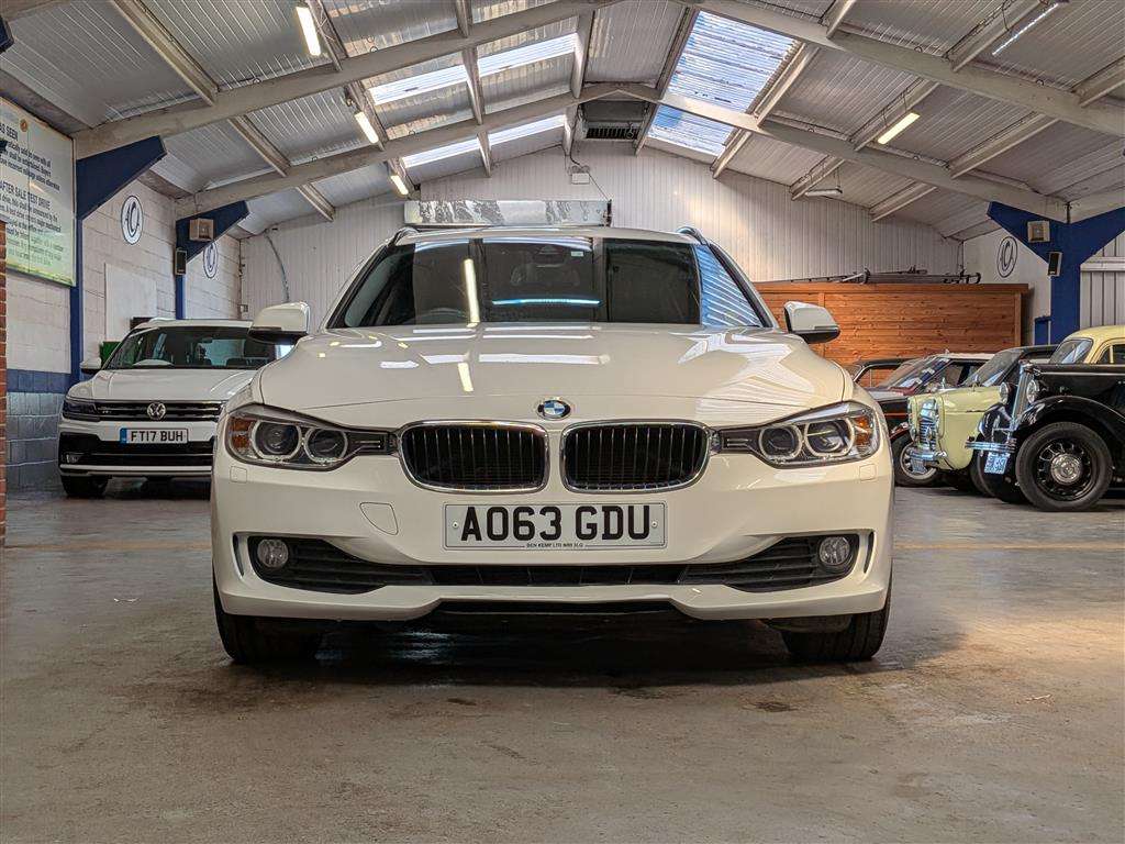 <p>2014 BMW 320</p>