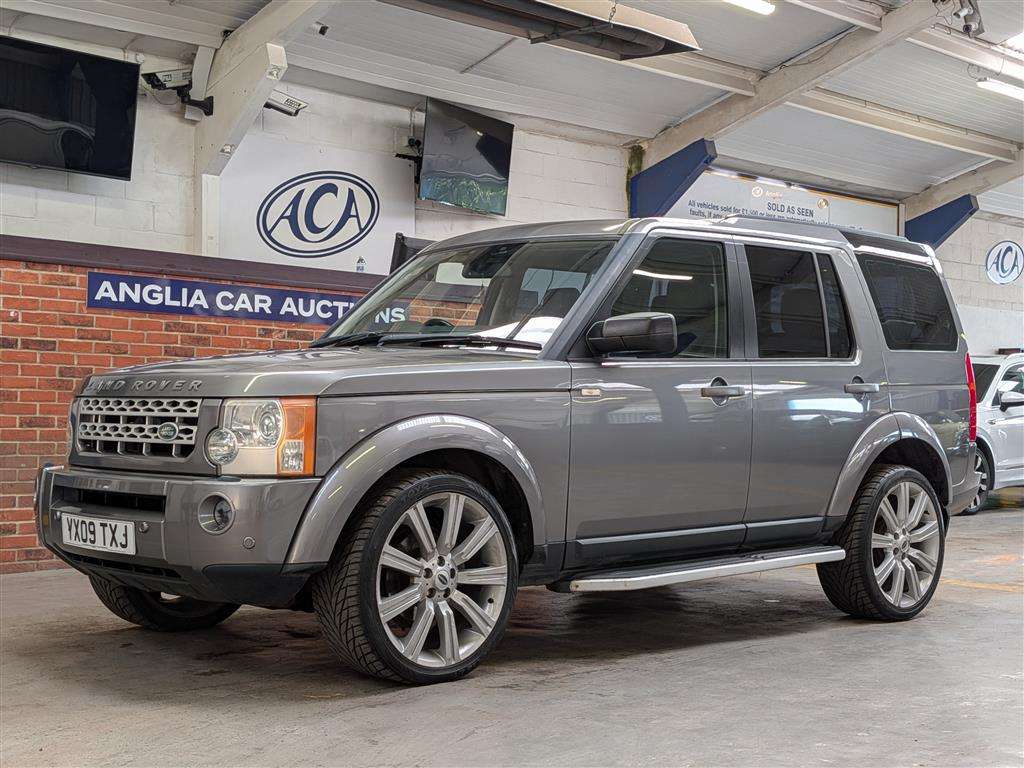 <p>2009 LAND ROVER DISCOVERY TDV6 HSE A</p>