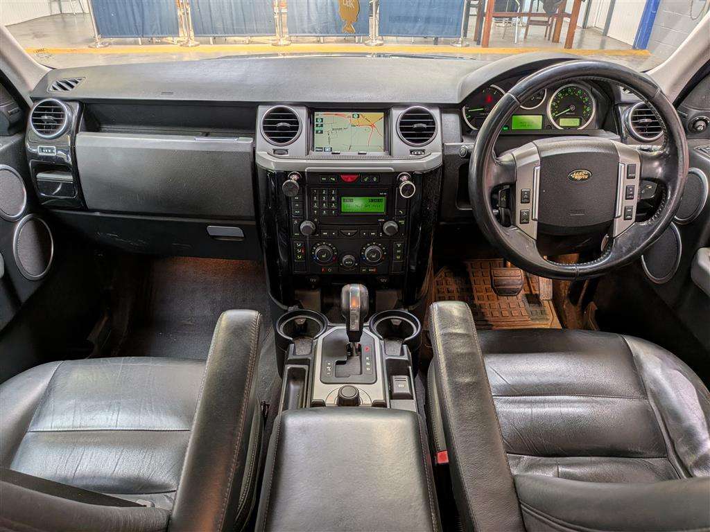 <p>2009 LAND ROVER DISCOVERY TDV6 HSE A</p>