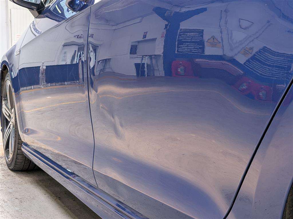 <p>2016 VOLKSWAGEN GOLF R DSG</p>