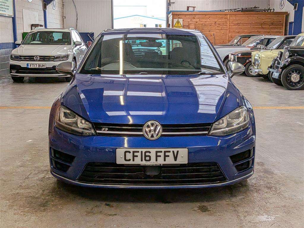 <p>2016 VOLKSWAGEN GOLF R DSG</p>