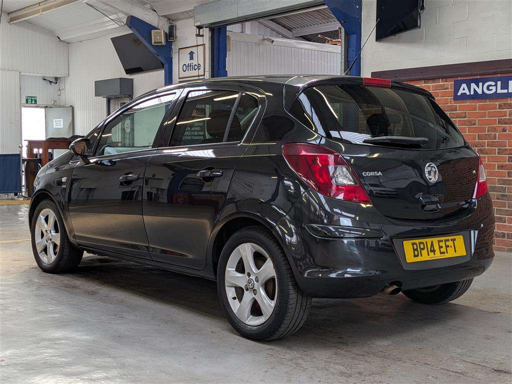 <p>2014 VAUXHALL CORSA SXI AC</p>