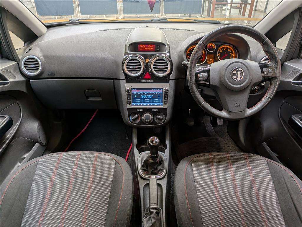 <p>2014 VAUXHALL CORSA SXI AC</p>