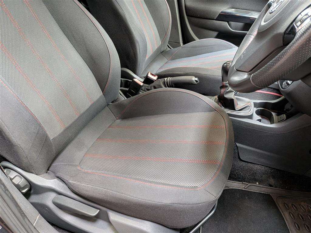 <p>2014 VAUXHALL CORSA SXI AC</p>