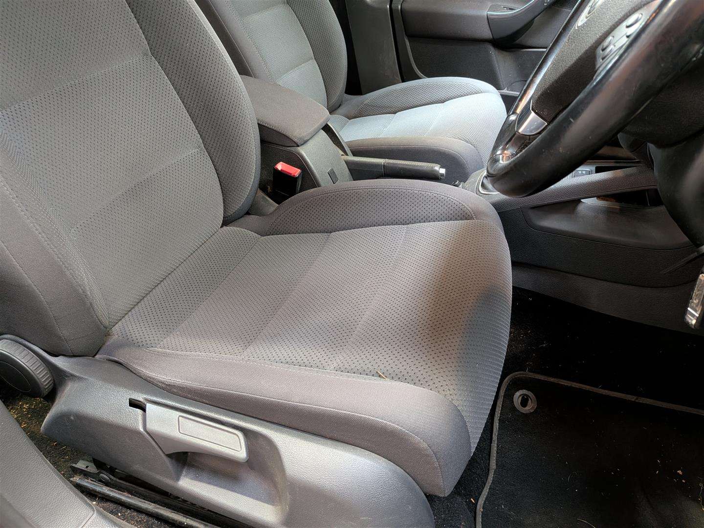 <p>2008 VOLKSWAGEN GOLF MATCH FSI 115</p>
