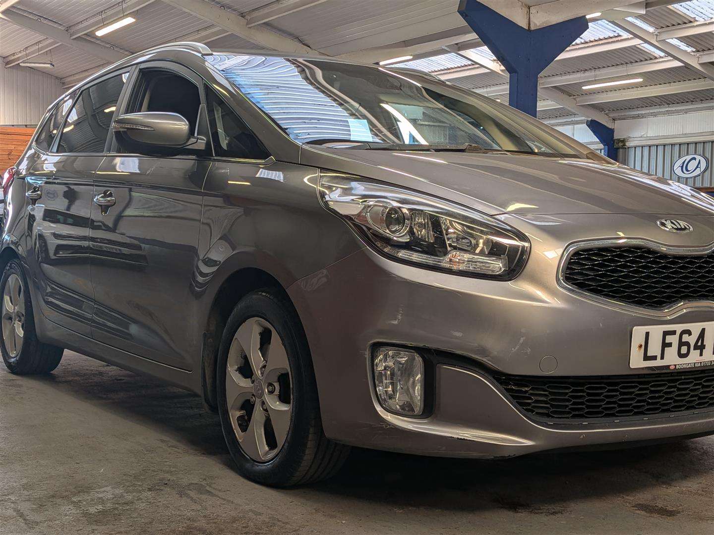 <p>2014 KIA CARENS 2 ECODYNAMICS CRDI</p>